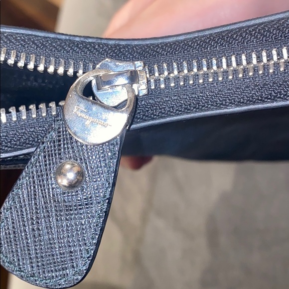 NWT Salvatore Ferragamo top handle bag - Picture 7 of 7